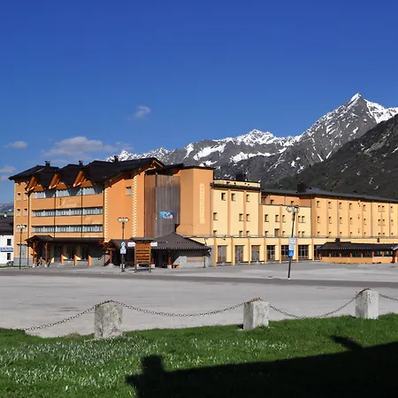 Grand Hotel Miramonti-2